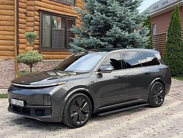 Lixiang L9: 2025 г., 1.5 л, Автомат, Гибрид, Кроссовер