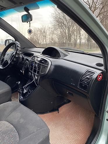 меняю участок на авто: Hyundai Matrix: 2002 г., 1.6 л, Ручные, Бензин, Минивэн — 6