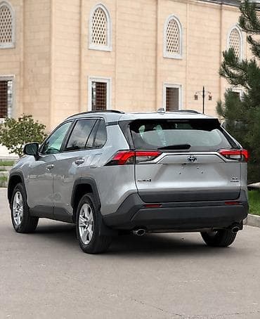 raf: Toyota RAV4: 2020 г., 2.5 л, Автомат, Бензин, Кроссовер — 3