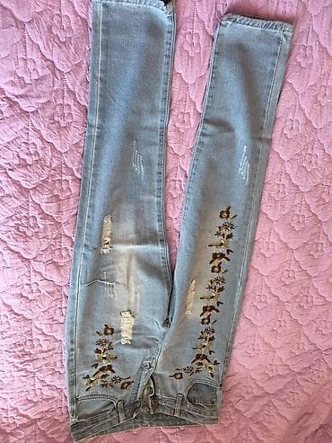 Платья: Джинсы Турция размер 38-36новые очень красивые со стразами цена 1300 — 6