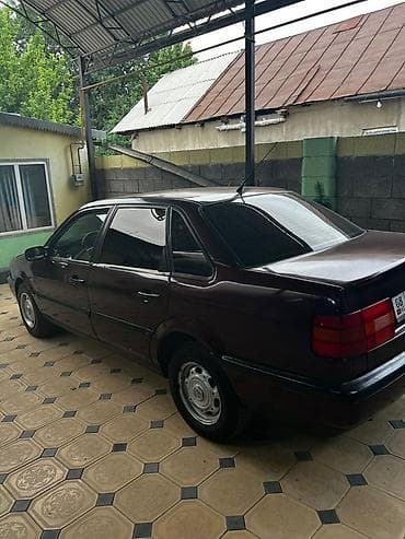 1994: Volkswagen Passat: 1994 г., 1.8 л, Автомат, Бензин, Седан — 4