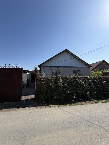 📢 ПРОДАЁТСЯ ДОМ! 📍 Рядом с новым Ош базаром 📍 Дача Достук, 5-линия 🏠