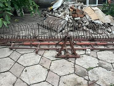 Унаа: Грабли-ворошилки тракторные, навесные. Описание: - Ширина захвата — 2