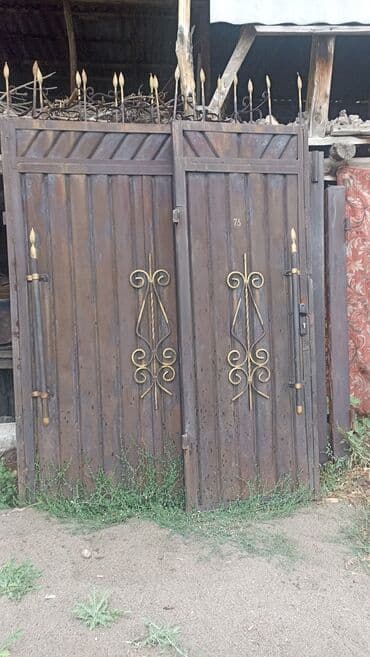 Сушилки: Срочно продаю ворота бу, скромные и красивые хорошее качество+ 3 — 2