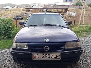 byd e2: Opel Astra: 1992 г., 1.4 л, Механика, Бензин, Хэтчбэк — 2