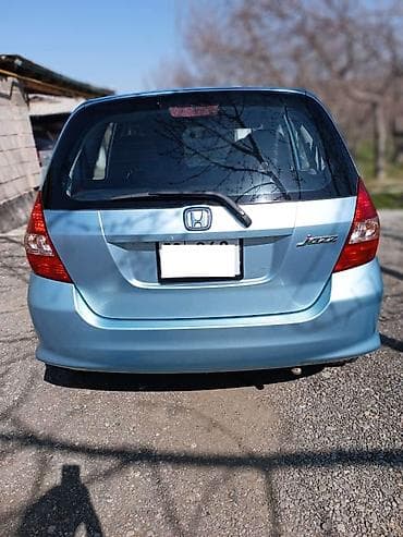 Honda Jazz: 2007 г., 1.4 л, Механика, Бензин, Хэтчбэк — 4