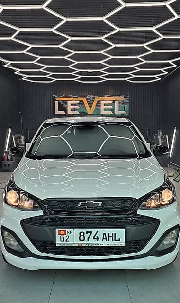 Chevrolet Spark: 2020 г., 1 л, Автомат, Бензин, Хэтчбэк