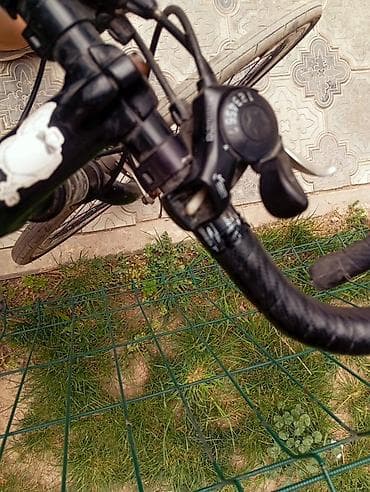 Срочно продаю - Рама: стальная, классическая геометрия