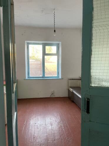 дом в городе токмок: 100 кв. м, 4 бөлмө — 4