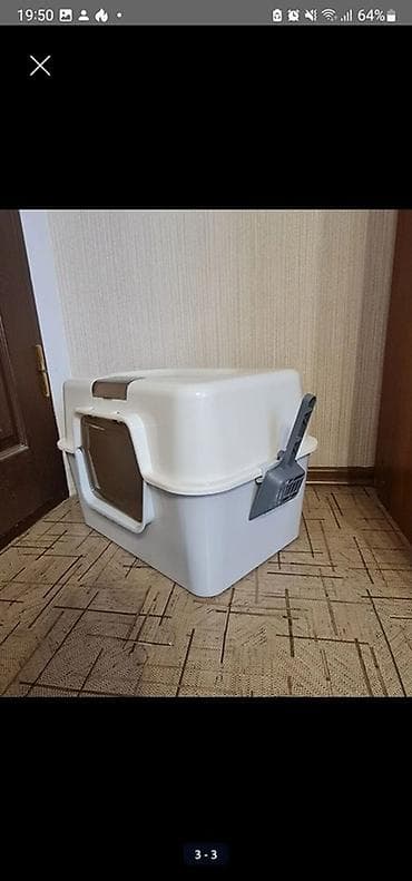 Закрытый туалет-домик для кошек АБСОЛЮТНО НОВЫЙ! 
 Размер 45×33 см