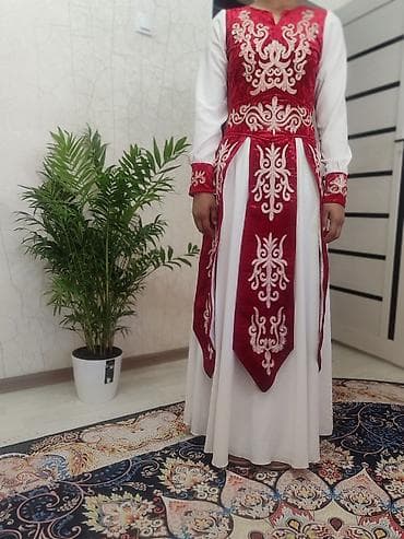 Национальный костюм, Женский