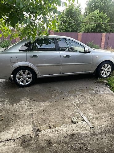 шевроле ласети: Chevrolet Lacetti: 2008 г., 1.6 л, Автомат, Бензин, Седан — 4