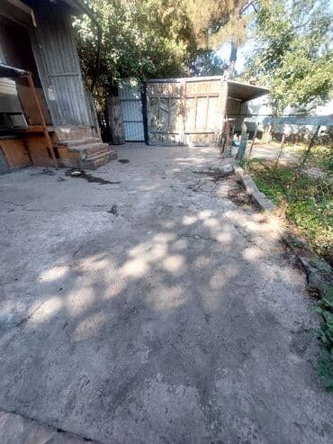 срочно дешева продаю дом в бишкеке: Дом, 110 м², 5 комнат, Собственник — 6