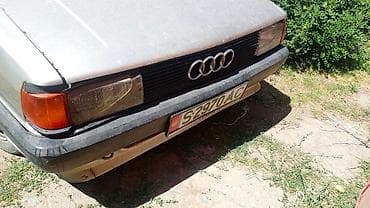 гак айон с: Audi 80: 1986 г., Седан — 1