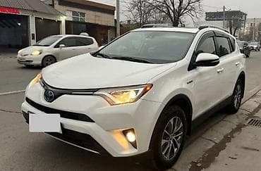 Toyota RAV4: 2018 г., 2.5 л, Вариатор, Гибрид, Кроссовер