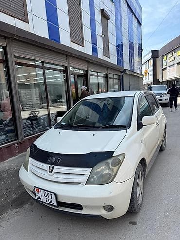 Toyota Ist: 2003 г., 1.5 л, Автомат, Бензин, Хэтчбэк