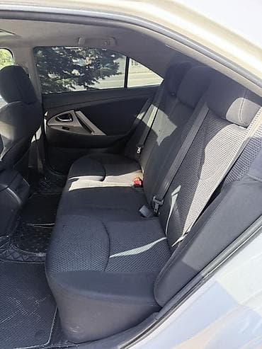 prius 2012: Toyota Camry: 2010 г., 2.5 л, Автомат, Бензин, Седан — 5