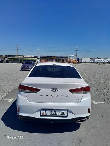 Hyundai Sonata: 2017 г., 2 л, Автомат, Бензин, Седан — 4