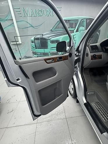 transporter multivan: Volkswagen Multivan: 2006 г., 3.2 л, Ручные, Бензин, Минивэн — 9