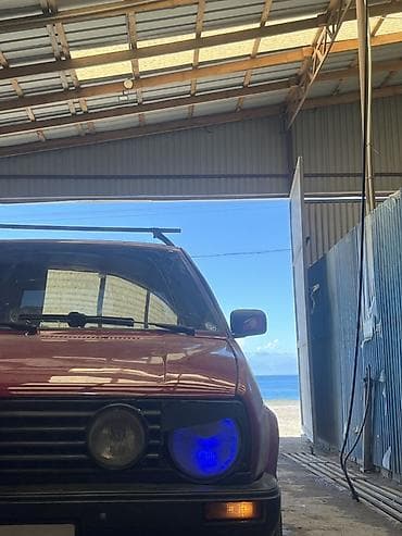 Транспорт: Volkswagen Golf: 1989 г., Хетчбек — 4