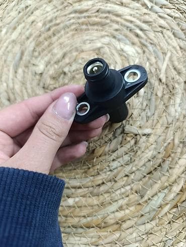 ДМРВ Bosch (датчик массового расхода воздуха) с корпусом воздушного