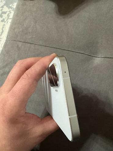 тел номера: Poco F7, Б/у, 512 ГБ, цвет - Белый, 2 SIM — 5