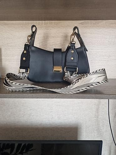 casio a168: Классическая сумка, Италия, Материал: Натуральная кожа, Регулируемый ремень, Женские — 4