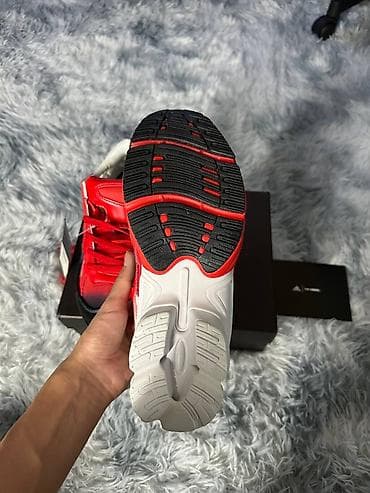 Личные вещи: Мужские кроссовки, 41, Adidas Originals, Новый, цвет - Красный, Платная доставка — 5