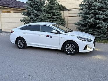 продаю хюндай соната оранжевый цвет: Hyundai Sonata: 2020 г., 2 л, Автомат, Газ, Седан — 2