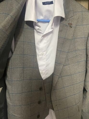 на прокат военная форма: Костюм тройка в подарок рубашка! По вопросам писать на Lalafo — 5