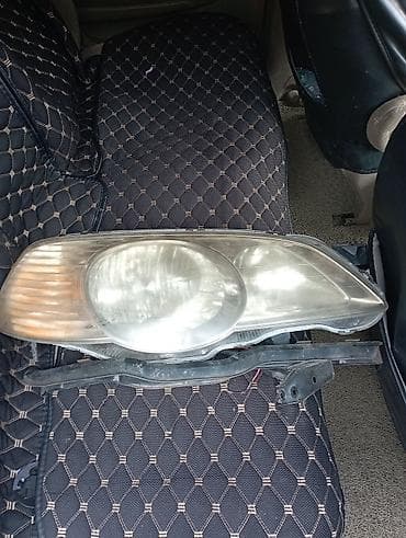 Передняя правая фара Honda 2001 г., Оригинал