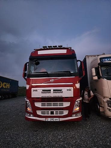 волво 2016: Тягач, Volvo, 2016 г., Тентованный — 2