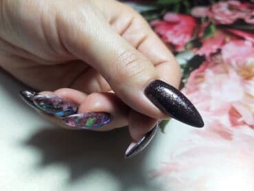 сколько стоит обучение на мастера маникюра: Ремонт сломаных ногтей, Снятие, Коррекция вросших ногтей, Маникюр, Педикюр, Консультация, Одноразовые расходные материалы — 2