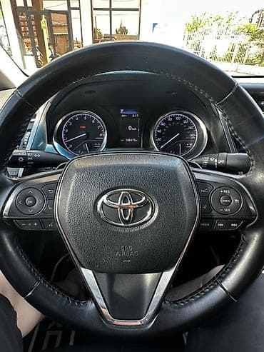 Унаа сатуу: Toyota Camry: 2020 г., 2.5 л, Автомат, Седан — 4