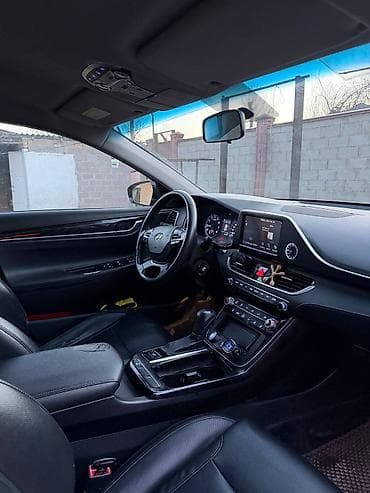 good year: Hyundai Grandeur: 2017 г., 3 л, Автомат, Газ, Седан — 6