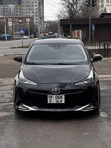 тайота: Toyota Prius: 2019 г., 1.8 л, Вариатор, Гибрид, Лифтбек — 1