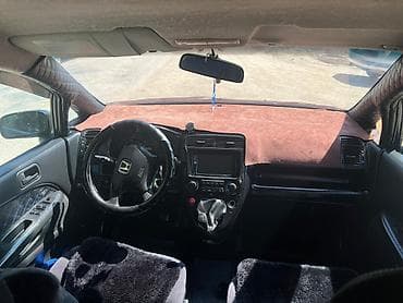 хундай старекс 1: Honda Stream: 2004 г., Кол менен иштөөчү, Бензин, Вэн/Минивэн — 6