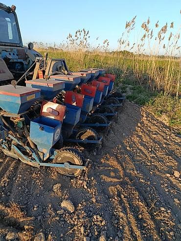 Кукурузная Сеялка точного высева, навесная, многорядная Описание: - at lalafo.kg Кукурузная Сеялка точного высева, навесная, многорядная Описание: -