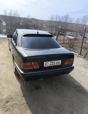 mers e220: Mercedes-Benz E-Class: 1998 г., Седан — 3