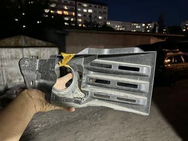 es300: Правая противотуманная фара Lexus 2015 г., Б/у, Оригинал, США — 2