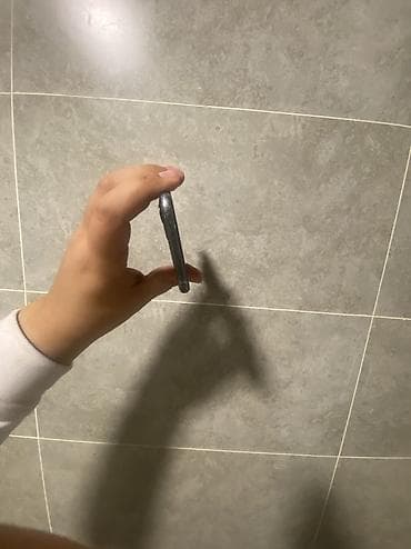 DOOGEE: IPhone 11, 128 ГБ, 90 % — 6