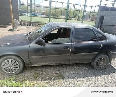 глушитель на москвич: Opel Vectra: 1995 г., 1.8 л, Ручные, Бензин, Седан — 5