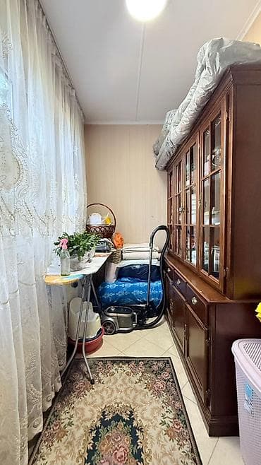 квартира 8 мкрн: 3 комнаты, 70 м², 105 серия, 4 этаж, Косметический ремонт — 10