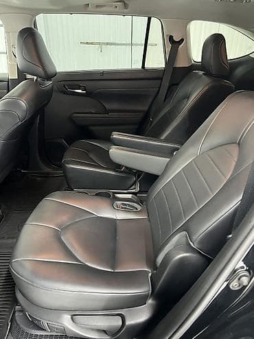 hongqi ehs9: Toyota Highlander: 2021 г., 3 л, Вариатор, Гибрид, Кроссовер — 9