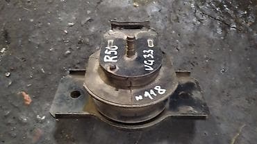 Подушка коробки передач Nissan