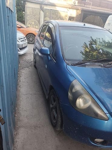сут машине: Honda Fit: 2004 г., 1.3 л, Вариатор, Бензин, Хетчбек — 9
