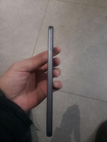 google pixel buds: Смартфон с большим экраном и классическим разъёмом 3,5 мм для — 2