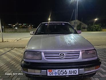 голф венто: Volkswagen Vento: 1993 г., Механика, Седан — 4