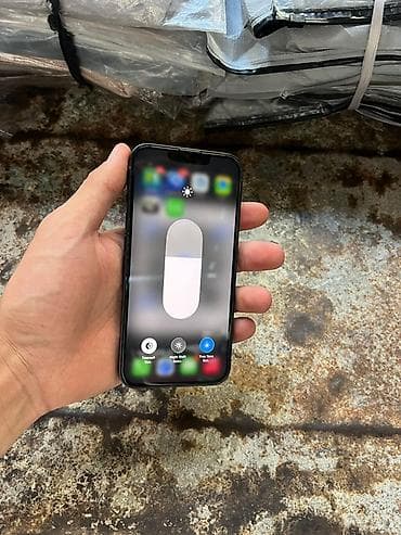 Мобильные телефоны и аксессуары: IPhone 13, Б/у, 128 ГБ, Зеленый, Защитное стекло, Чехол, 95 % — 3