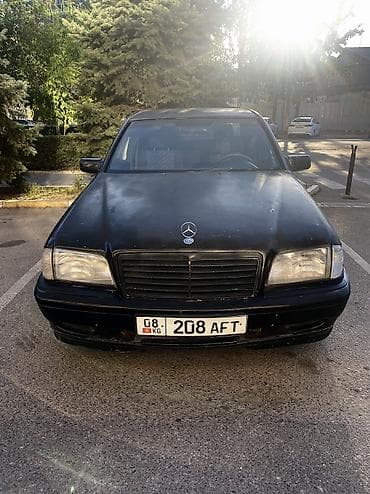 Mercedes-Benz C-Class: 1997 г., 2 л, Механика, Седан — 1